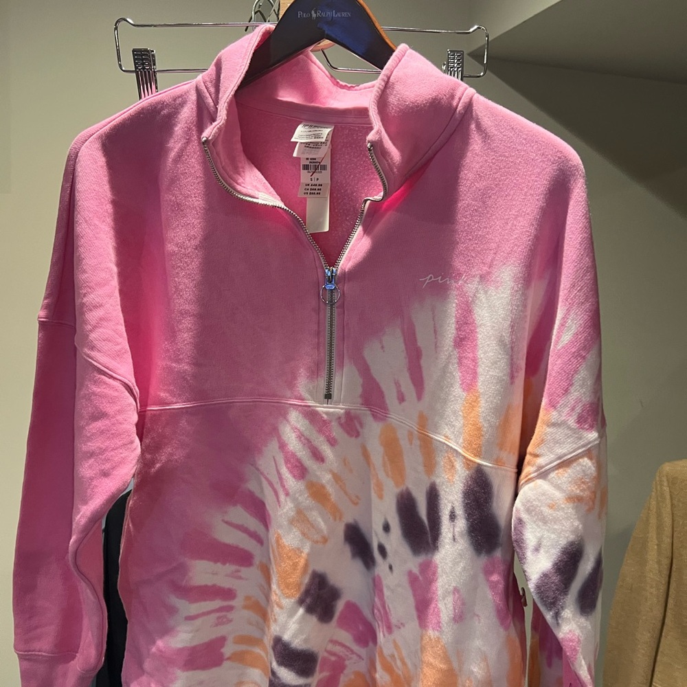 Women’s PINK Pulloverr